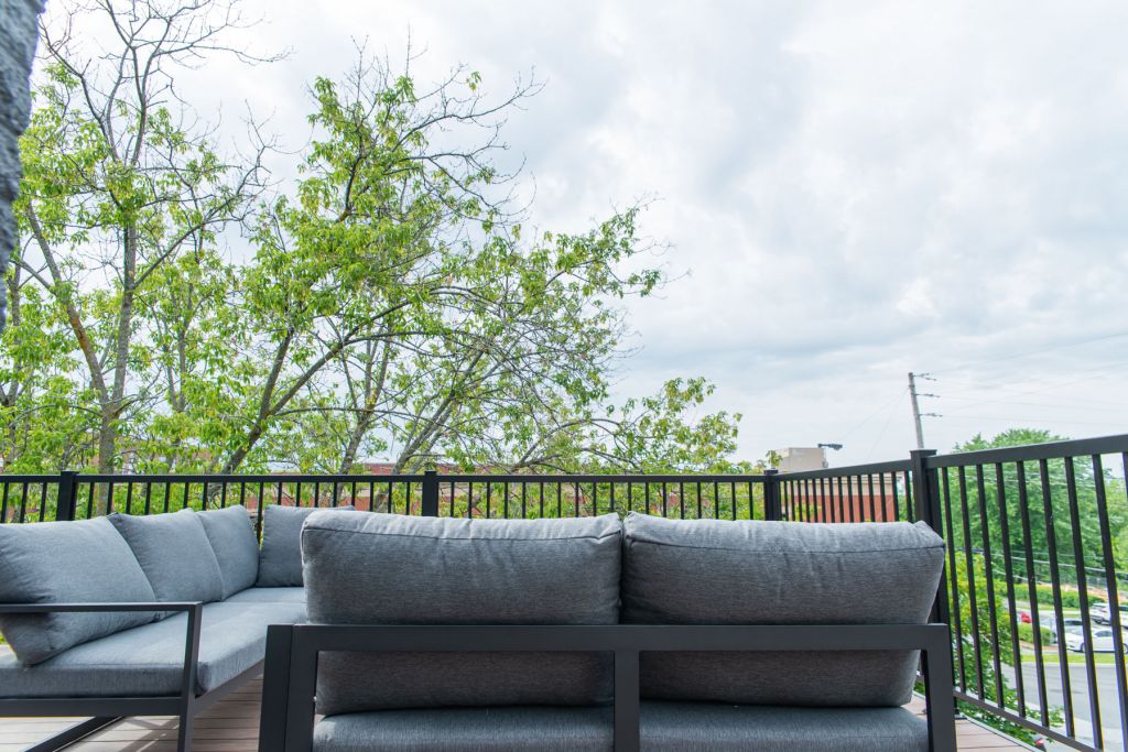 Terrasse du 2e étage