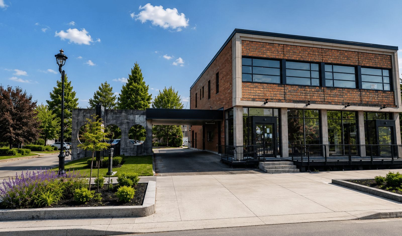 511-515 Lindsay, immeuble de bureaux à Drummondville
