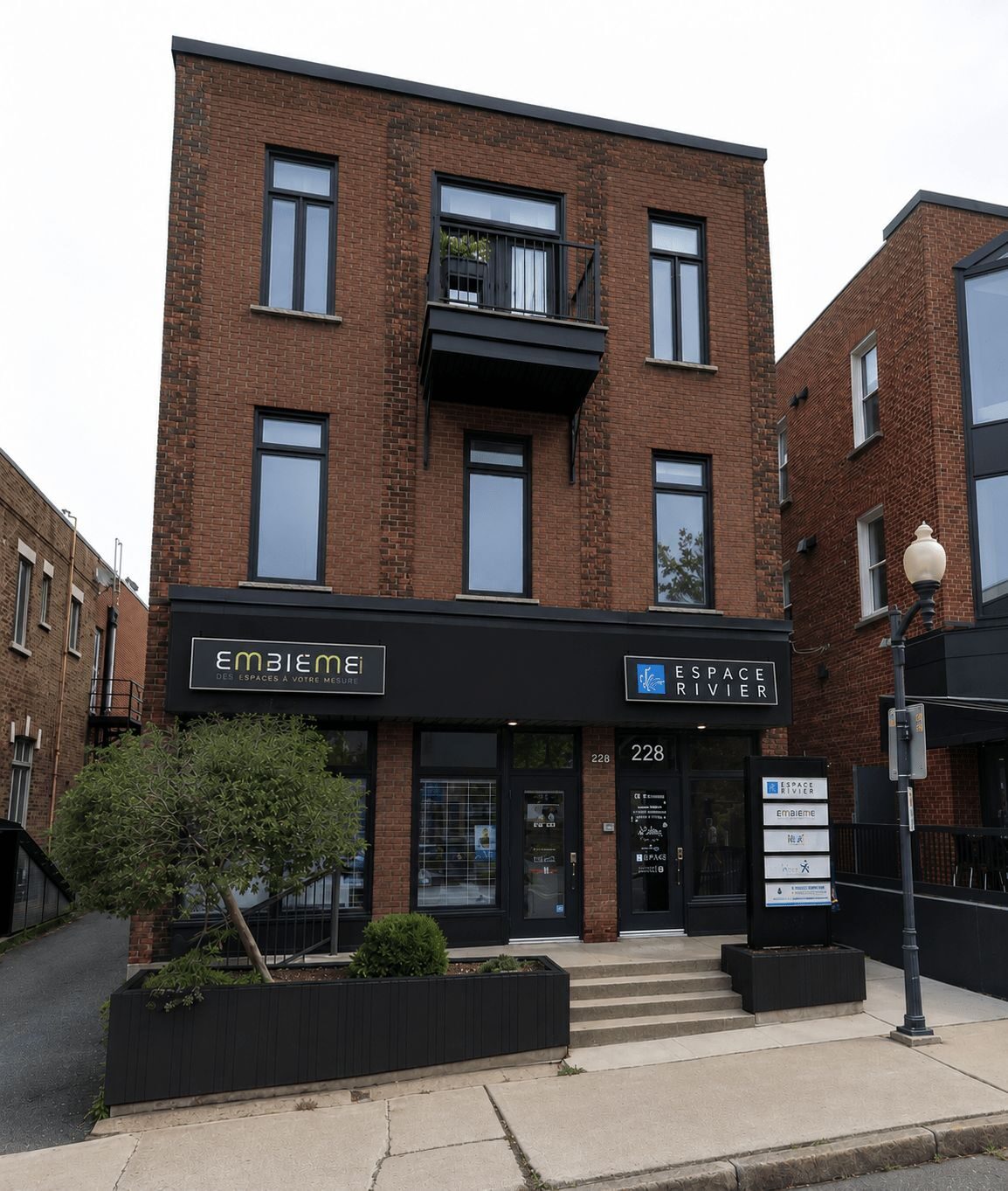 228 Heriot, immeuble commercial à Drummondville